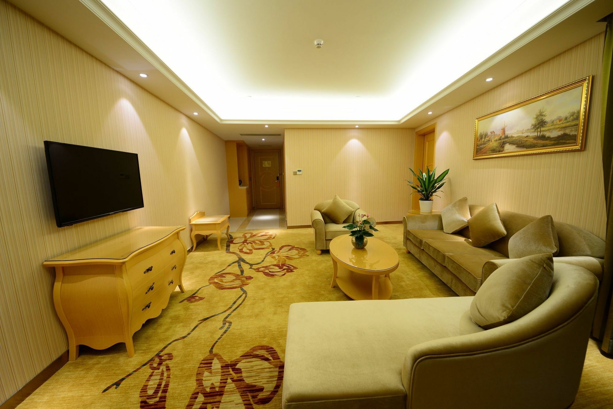 Vienna International Hotel Shajing Heyi Branch Шеньчжень Екстер'єр фото